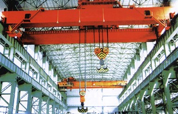 QD型吊鉤橋式起重機(jī)