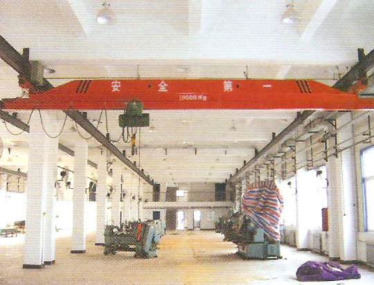 LX型電動(dòng)單梁懸掛起重機(jī)